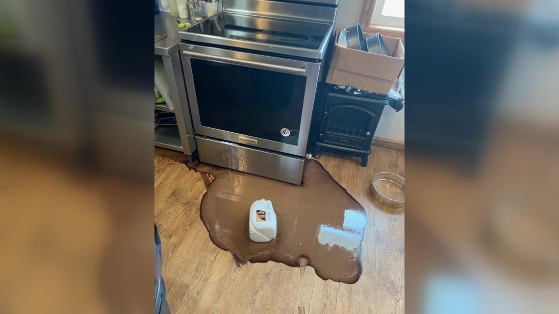 Family wants to know who vandalized their restaurant in Snyder County - Vimarsana News