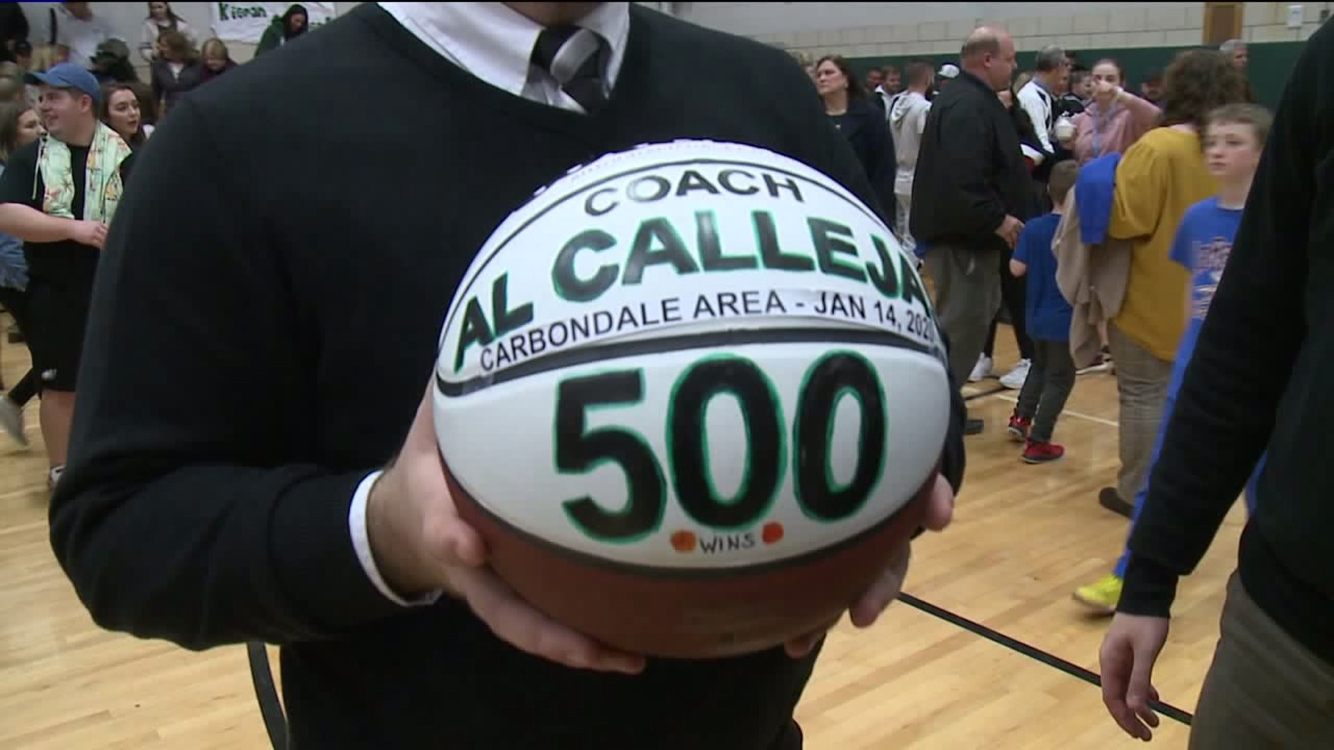 Al Callejas Records 500th Career Win as Holy Cross Beats Carbondale 67-32