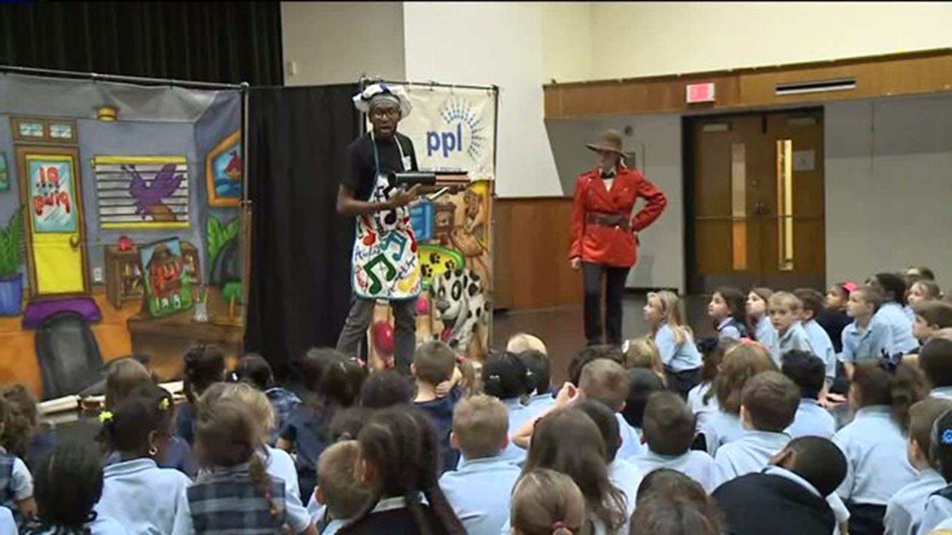 Monroe County Students Learn about Electrical Safety through Drama