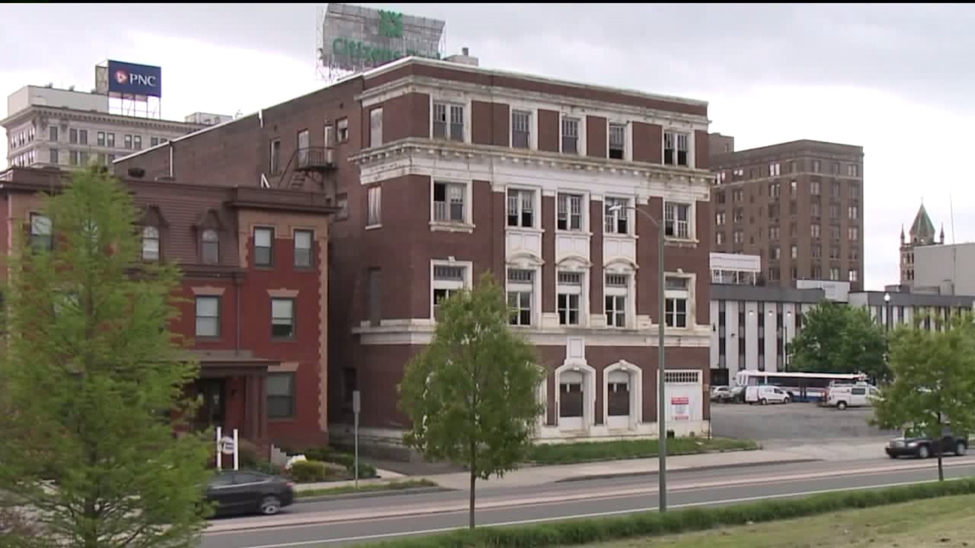 Hotel Sterling Annex to Become Apartments