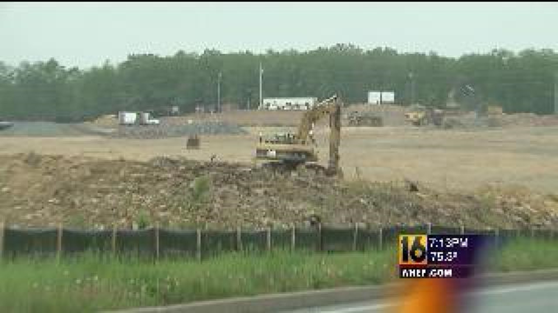 New American Eagle Outfitters Facilty Bringing Jobs
