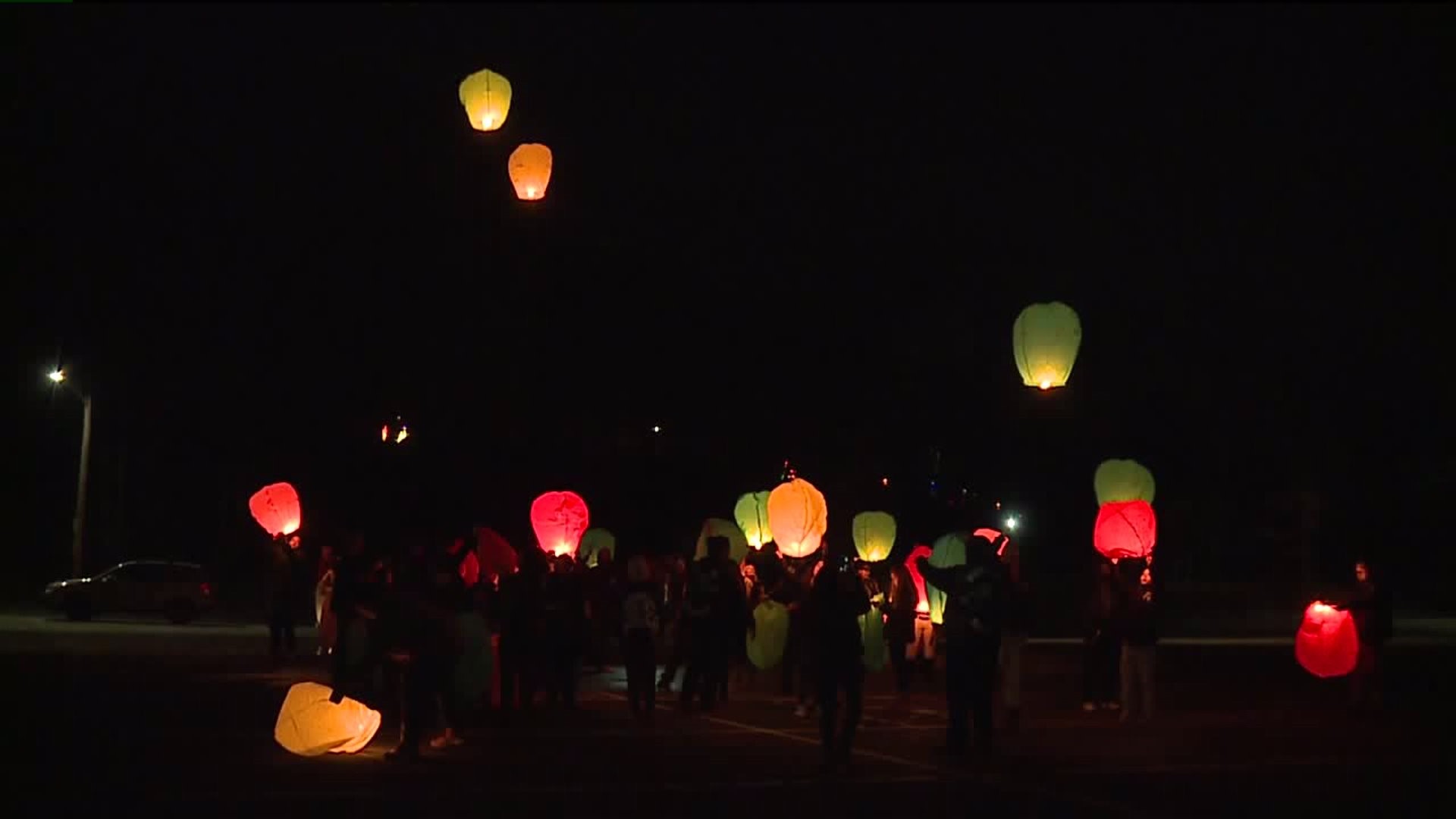 Lanterns Fill Scranton`s Sky To Honor Lost Loved Ones
