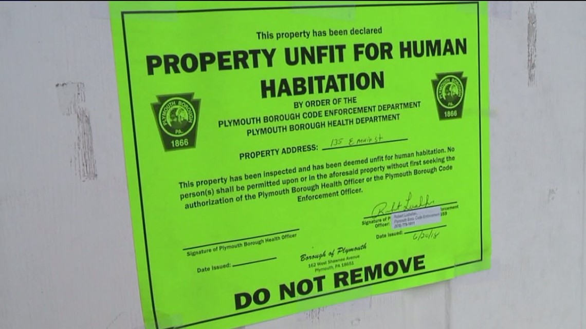 Frustrated Tenants Forced Out of Condemned Building, Say Landlord Did ...