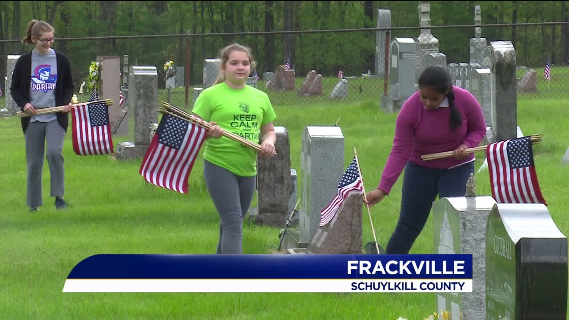Elementary School Students Help Beautify Cemeteries for Memorial Day