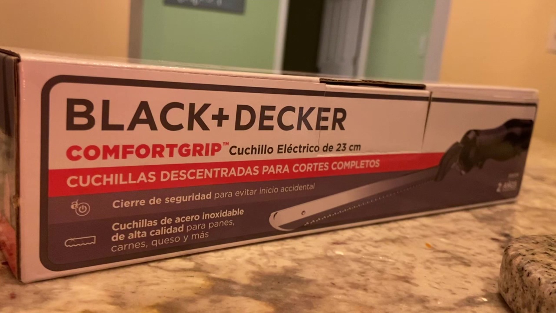 Does It Really Work: The Black and Decker Electric Knife