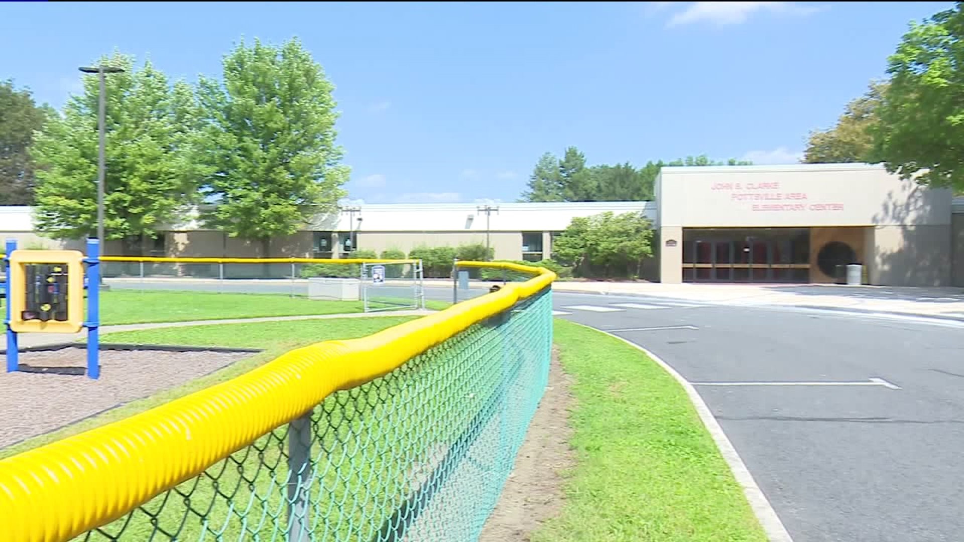 Mold Closes Elementary School in Pottsville