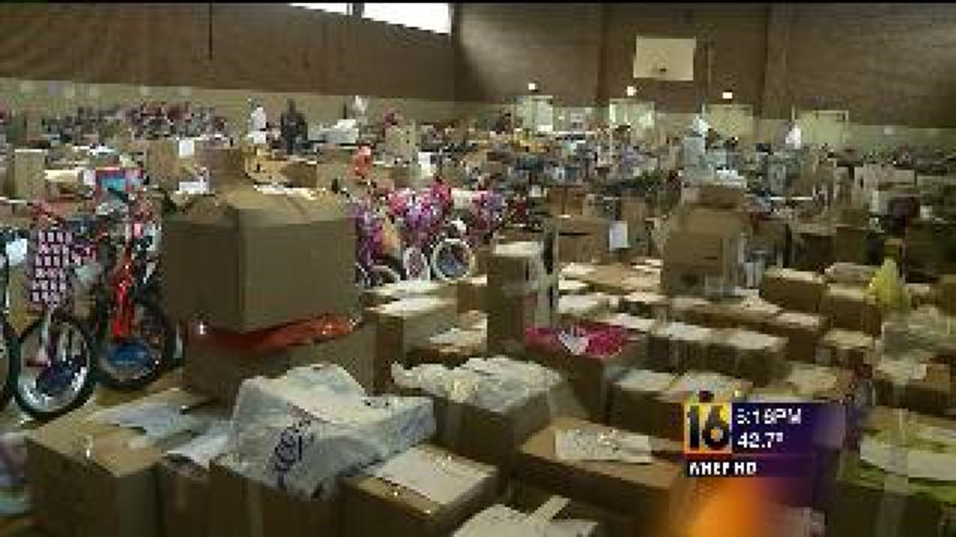 Volunteers Helping Santa In Schuylkill County