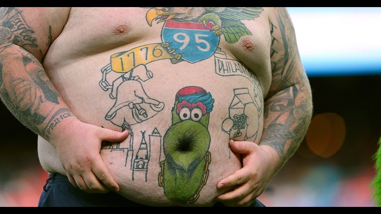 Fan Puts His Infamous Phillie Phanatic Belly Tattoo To Good Use Wnep Com