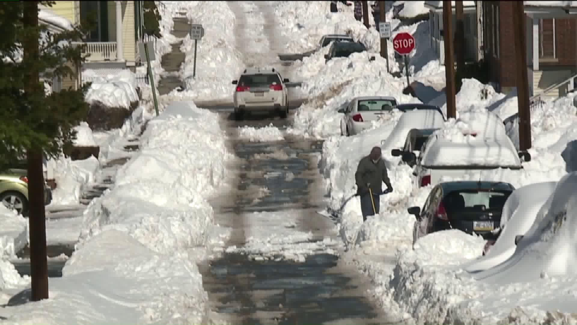 Carbondale Still Digging Out from Storm
