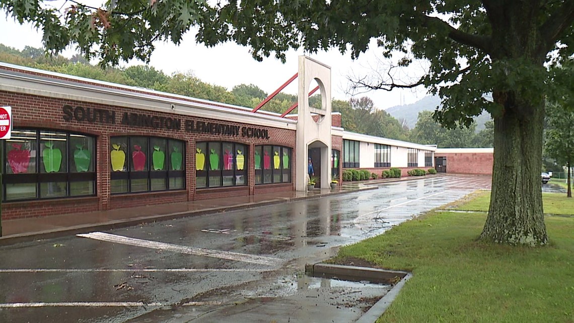 Abington Heights Teachers and District At Odds Over Contracts