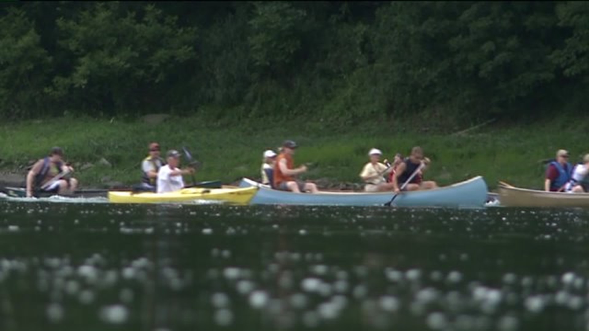 The Push To Paddle: Kayaking Brings Adventure to Summer
