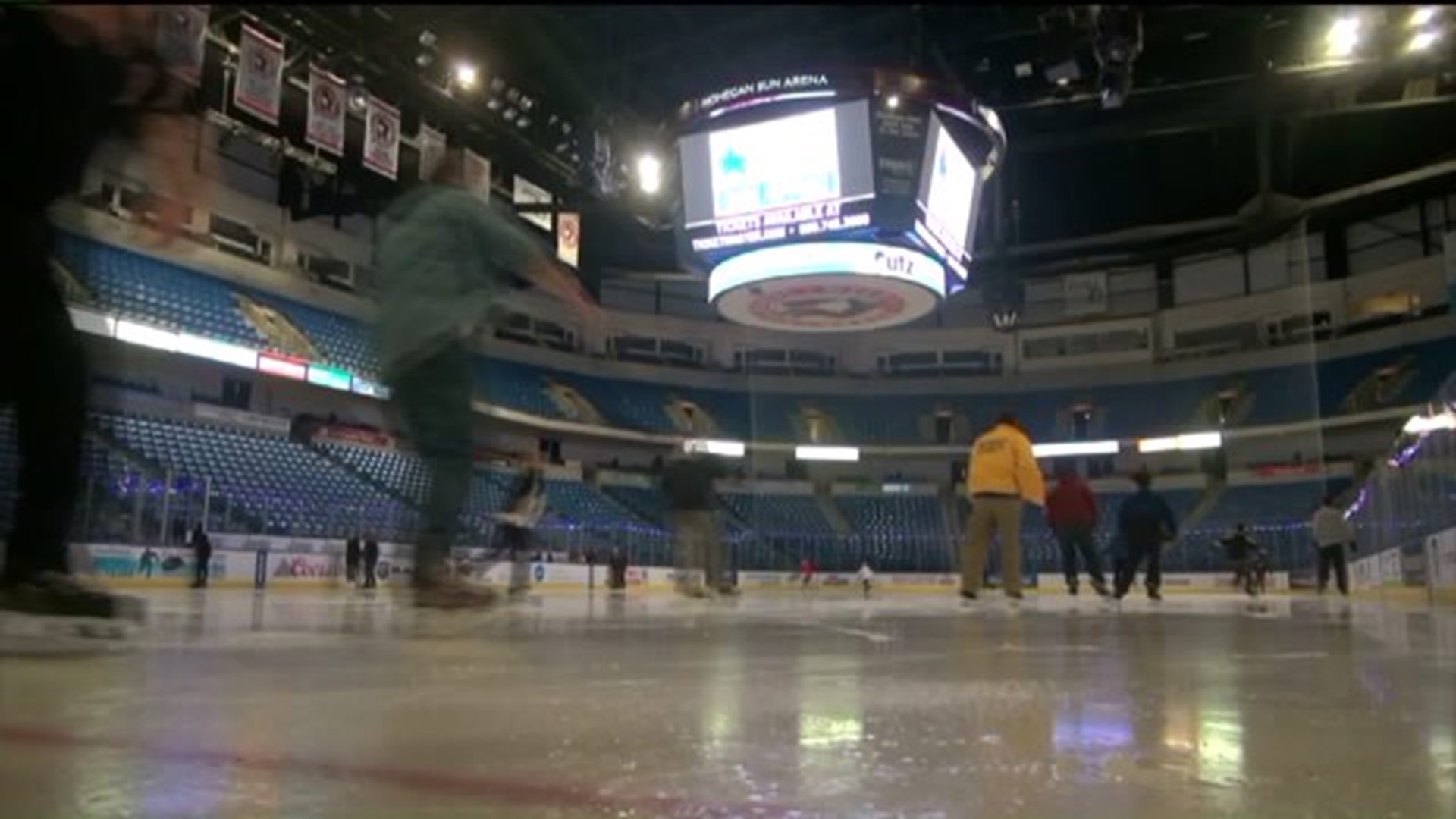 Donation to Toys for Tots Is Ticket to Open Skate at Arena