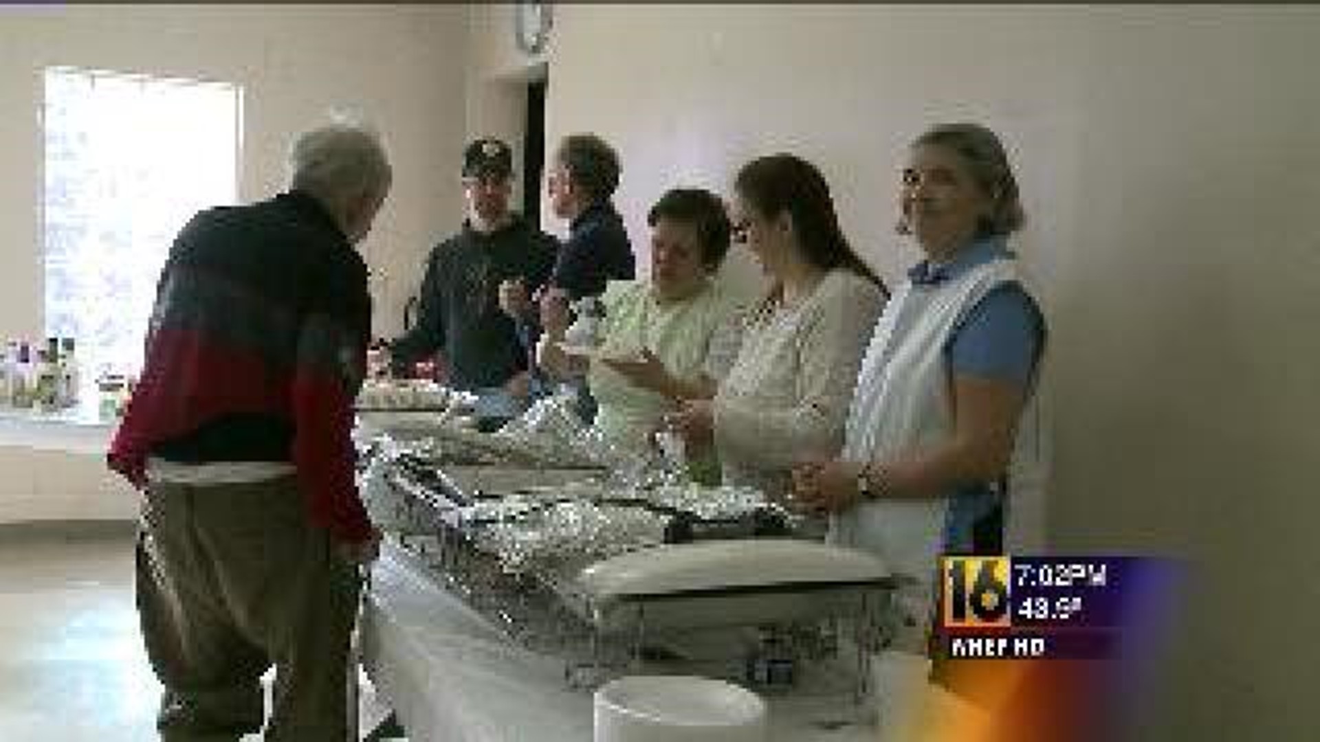 Church in Scranton Hosts Thanksgiving Dinner