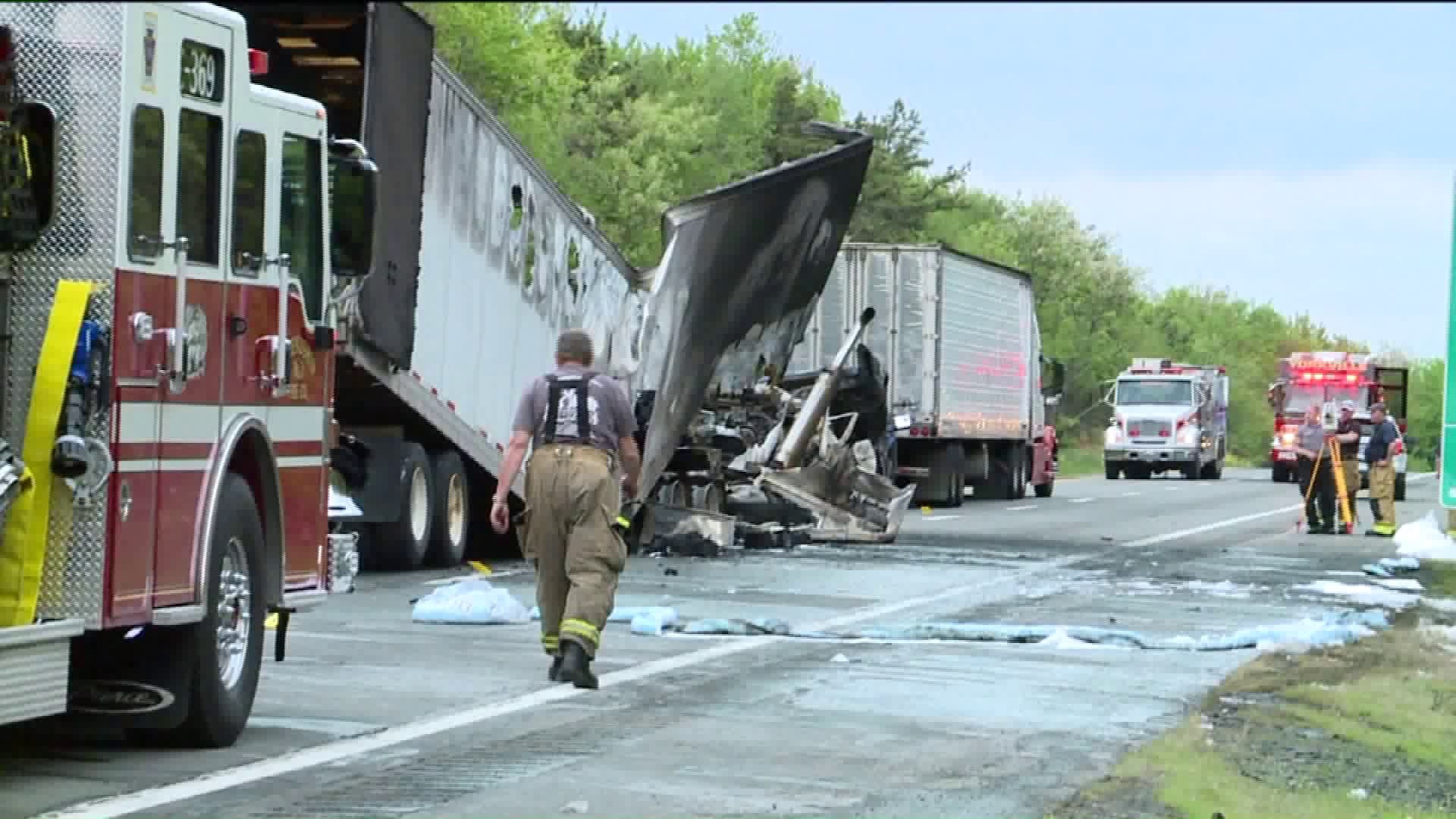 Two Killed in Multi-Vehicle Wreck on I-81 in Schuylkill County