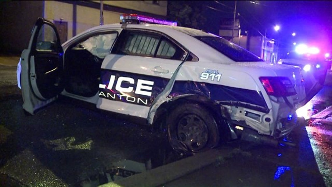 Driver Crashes Into Police Cruiser 5532