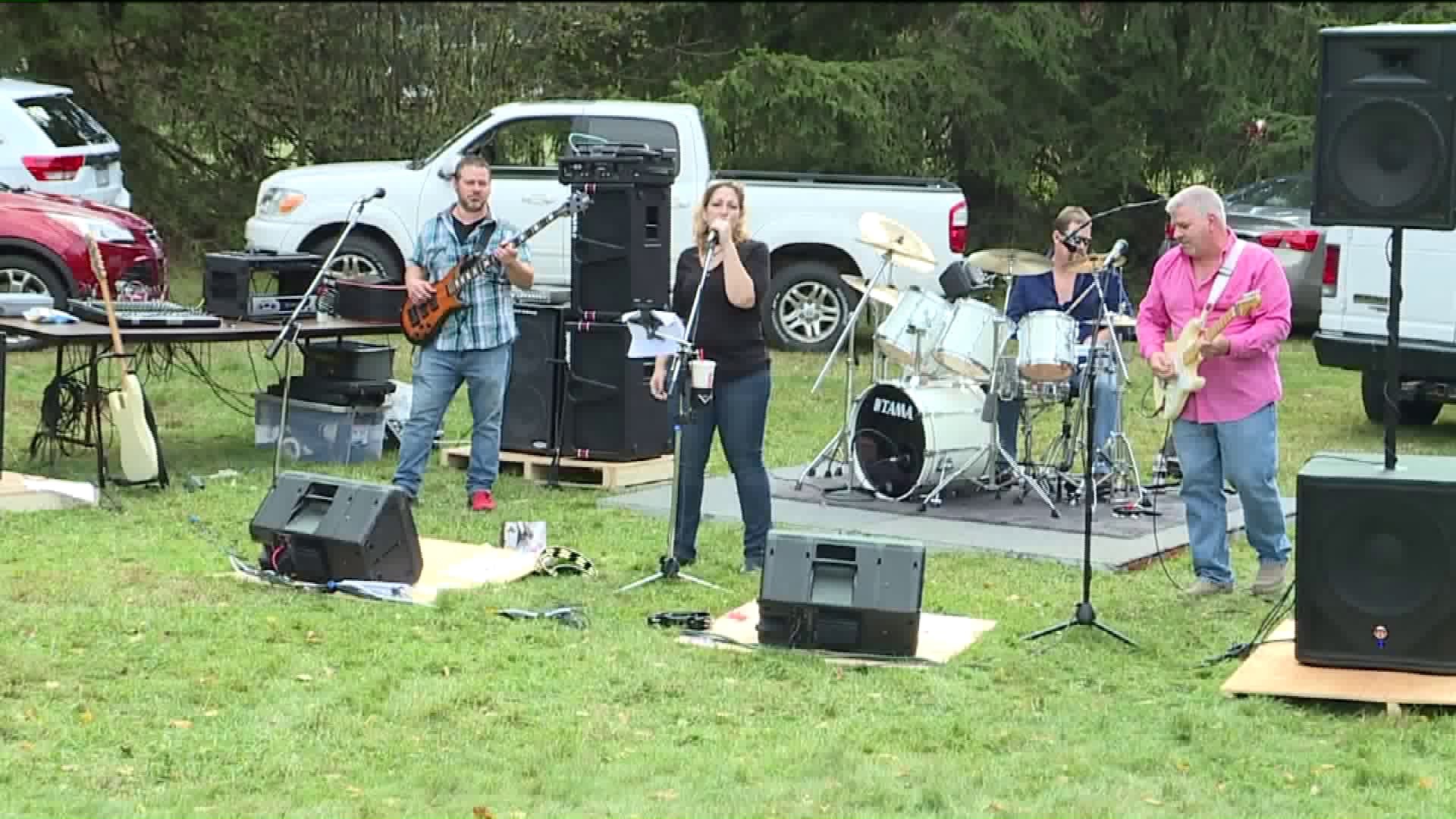 Benefit for Family Hit by Car