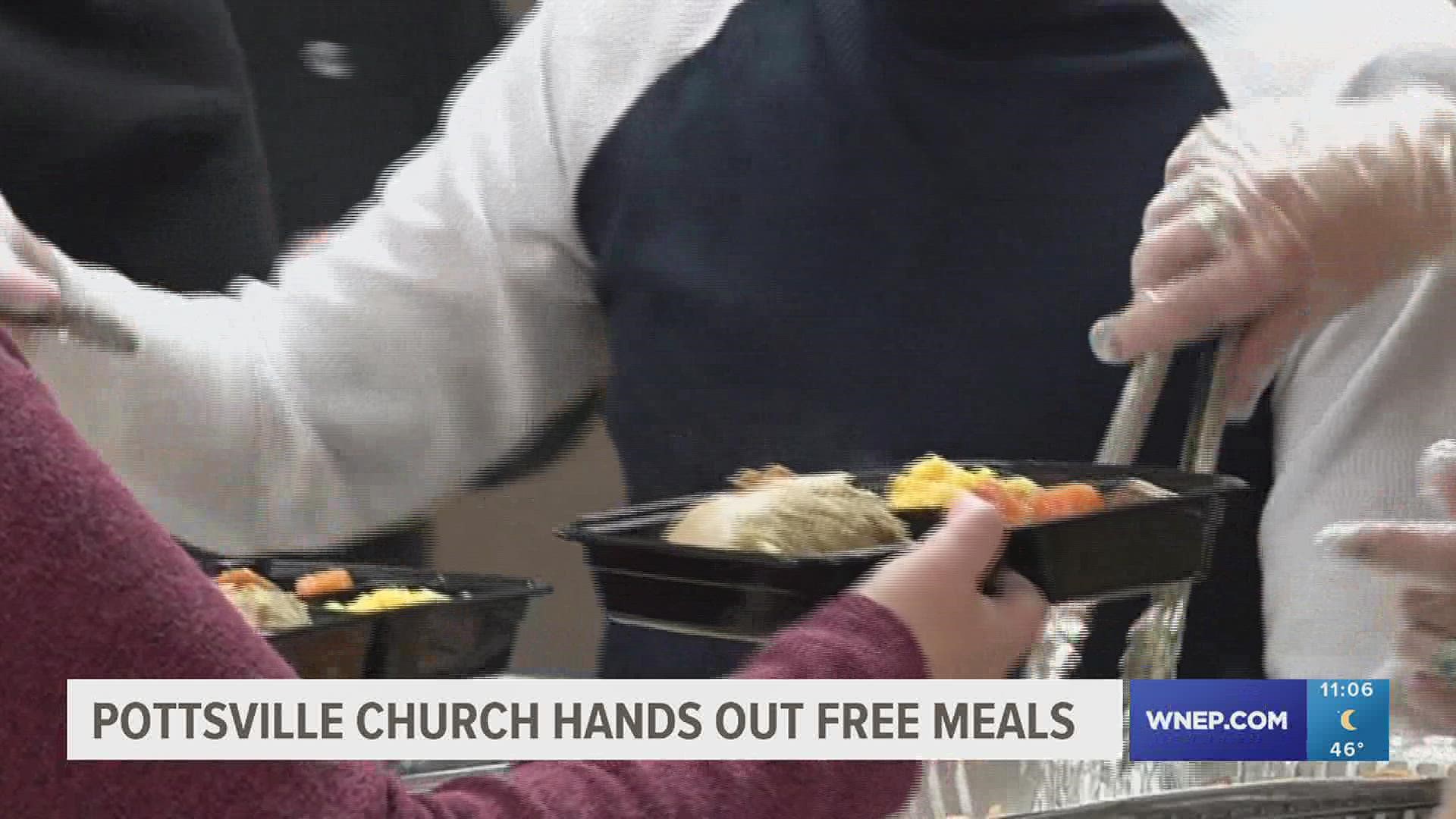 To make sure everyone had a chance to enjoy a hot Thanksgiving meal, volunteers spent their morning packing over a thousand free meals for pick up or delivery.
