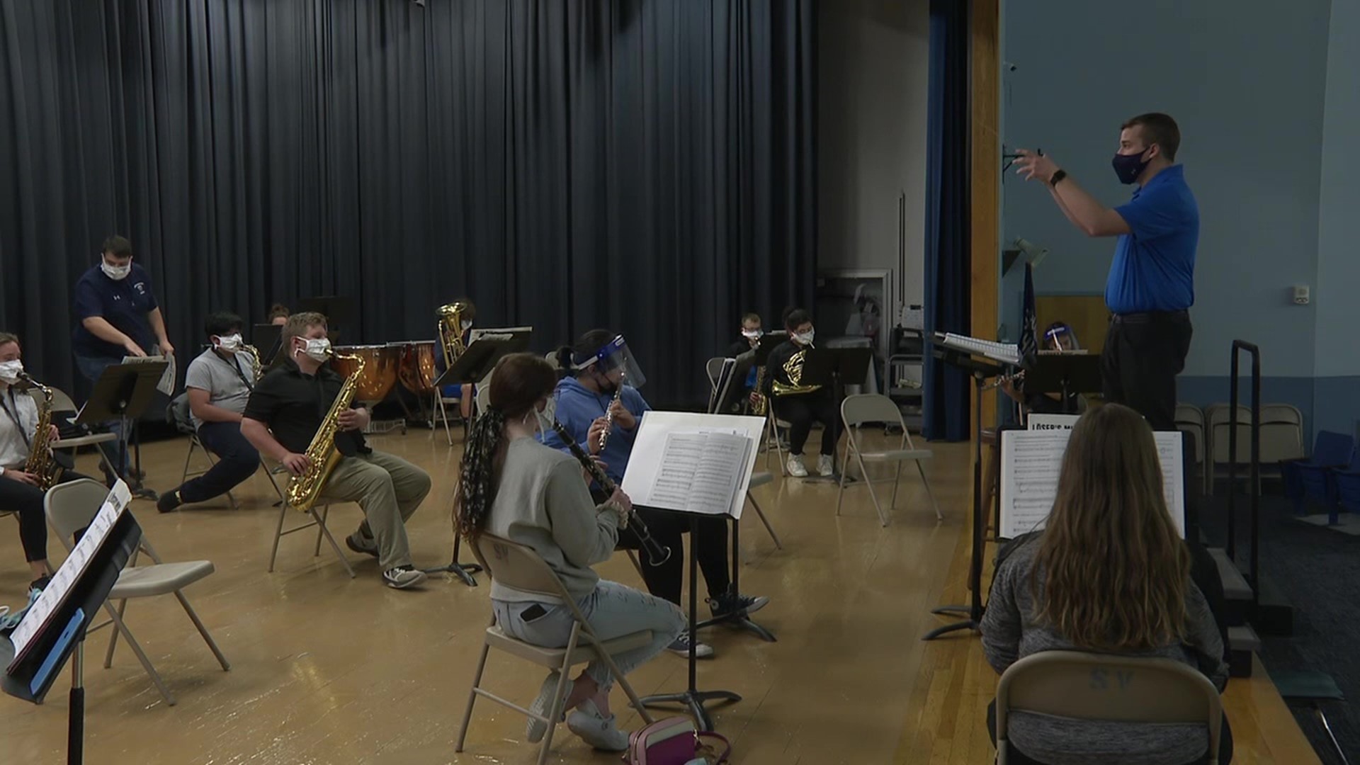 Newswatch 16's Marshall Keely shows us how the Shenandoah Valley High School band managed to stay in tune despite a global pandemic.