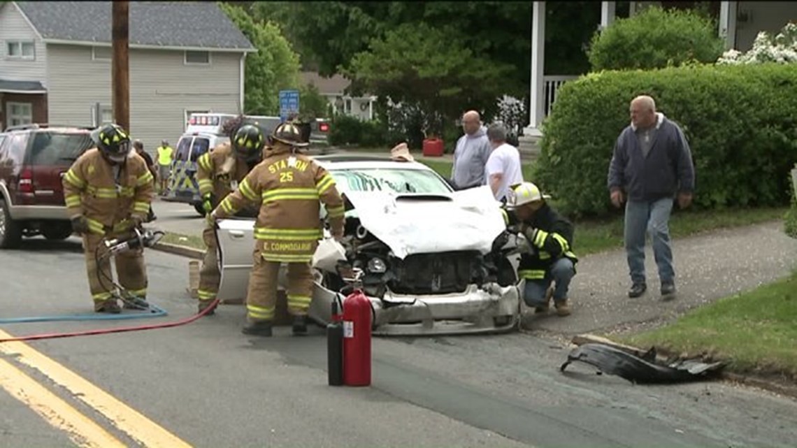 Driver Hurt in Jessup Wreck