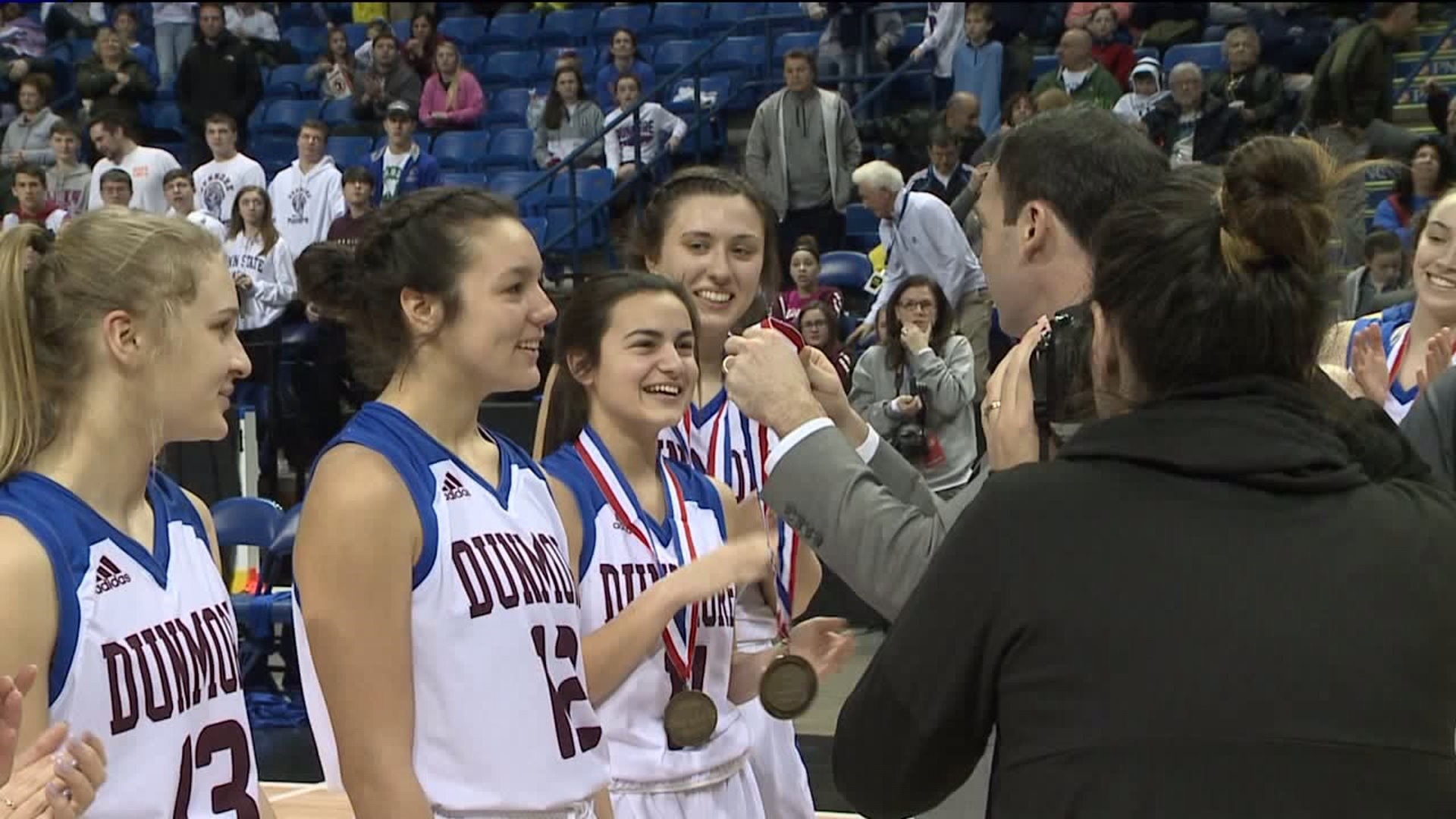 Dunmore Girls Hold Off Holy Redeemer in District Title