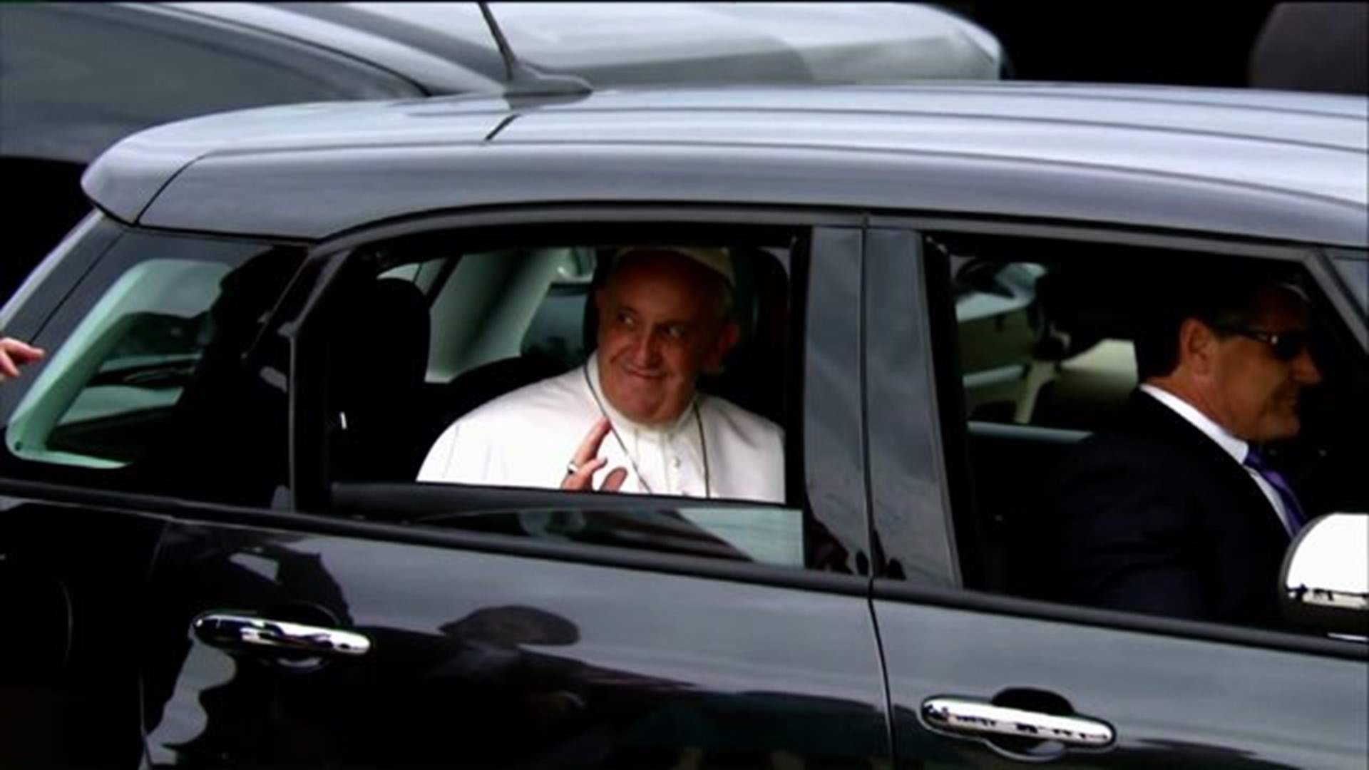 Interest in FIAT and Jeep Vehicles Soar During Pope`s Visit