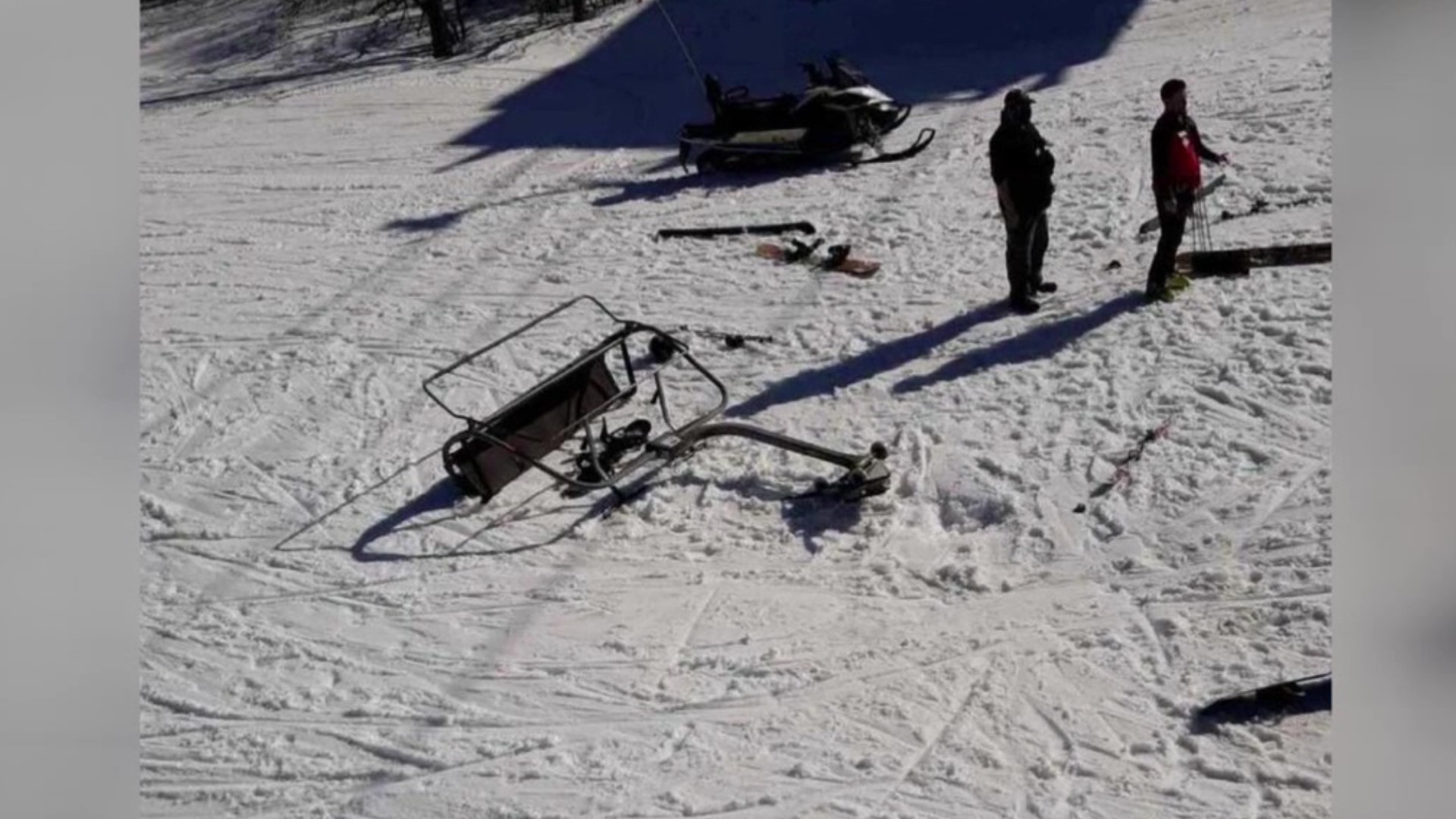 A father and his two children were hurt after the ski lift they were riding at Camelback Resort near Tannersville detached and crashed to the ground.