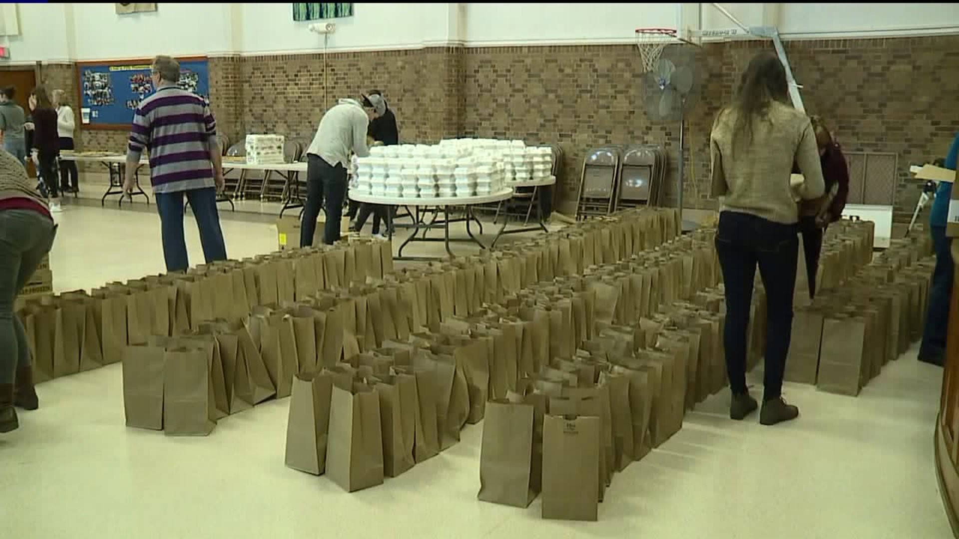 Delivering Meals on Thanksgiving Day, A Tradition in Luzerne County