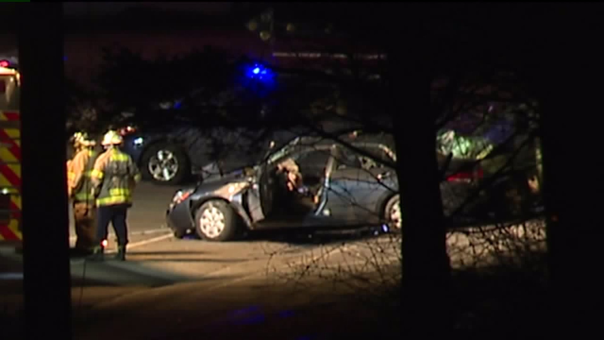 Two cars crash on Jefferson Avenue in Scranton