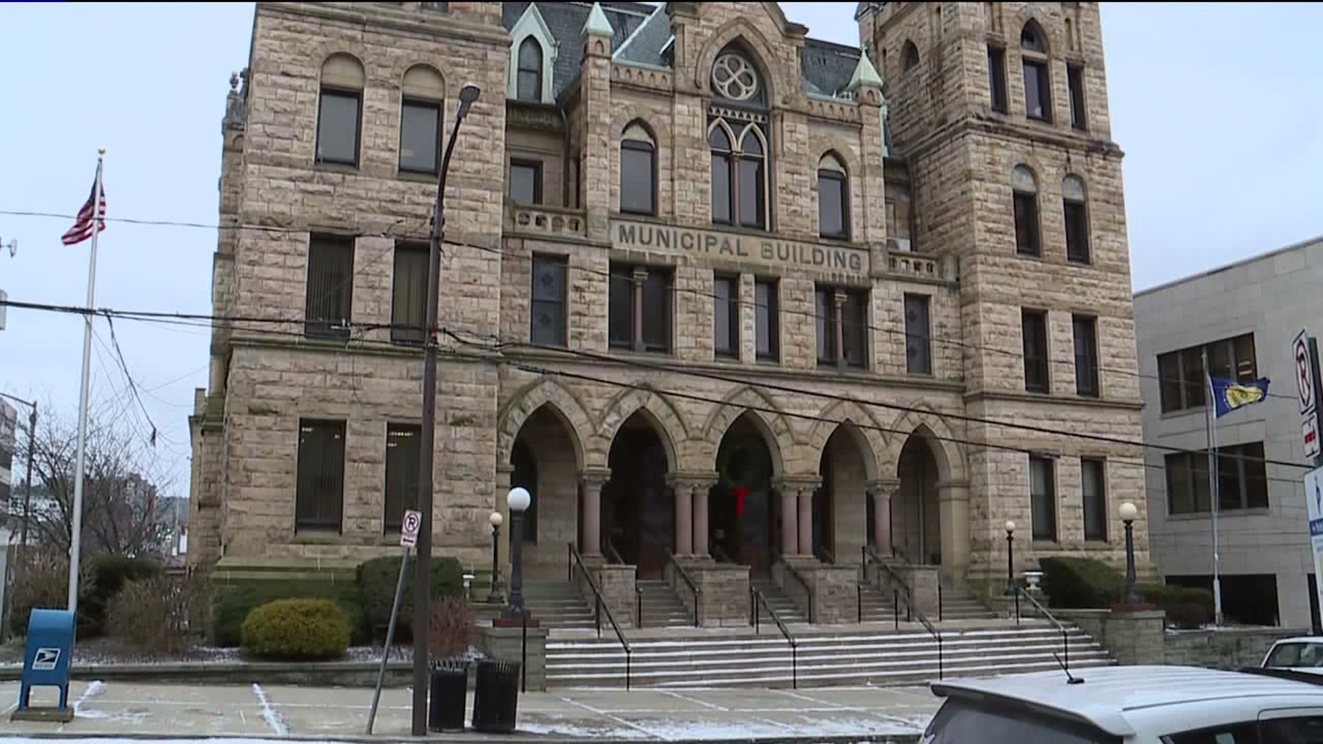 City Council to Meet amid FBI Investigation Concerns