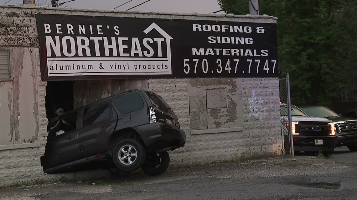 Vehicle crashes into building in Scranton