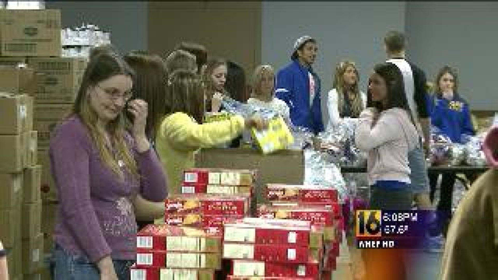 "Friends of the Poor" Distributes Most Meals Ever