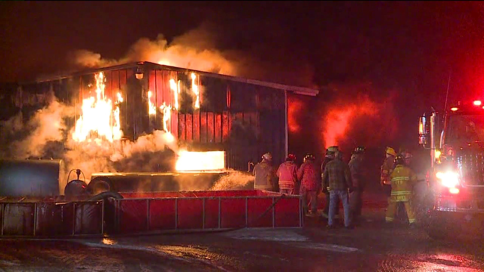 Fire Destroys Commercial Garage in Wayne County
