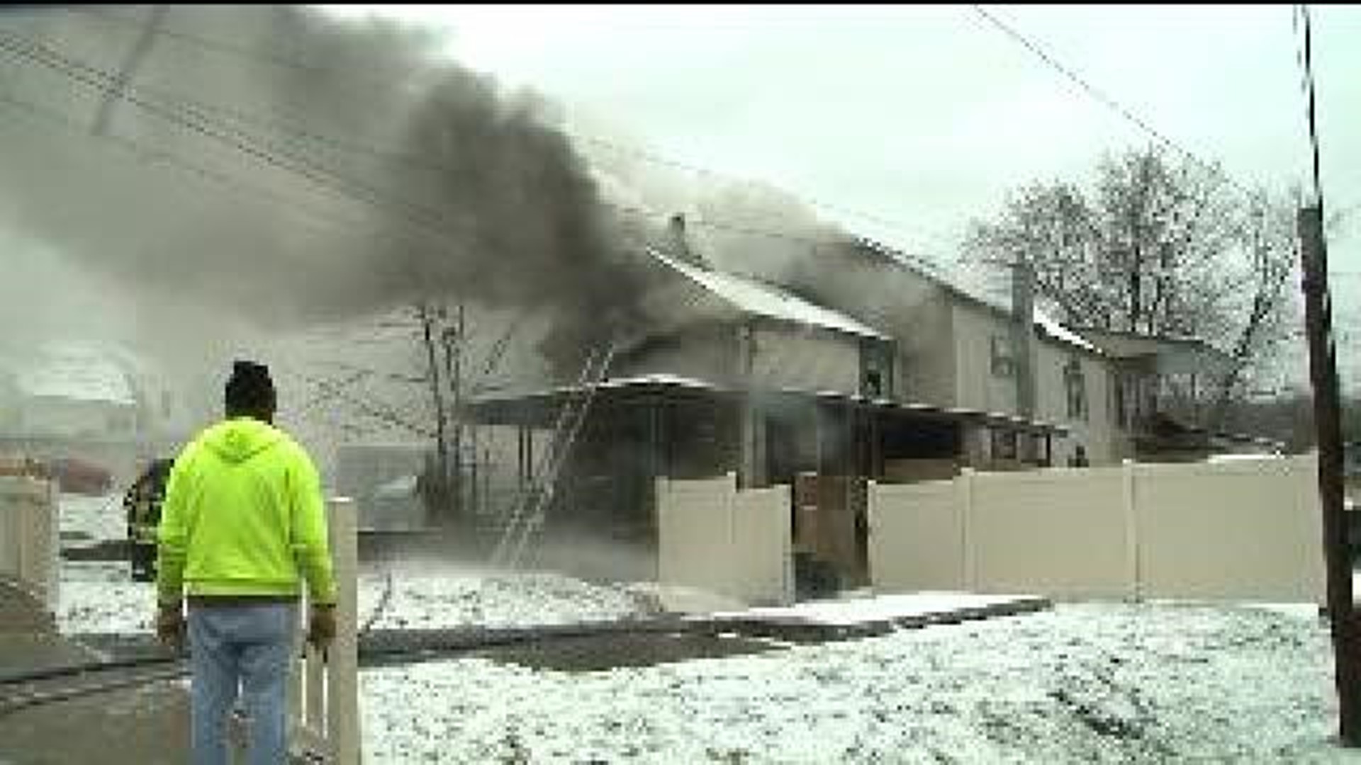 Firefighter Hurt At Carbondale Fire Scene