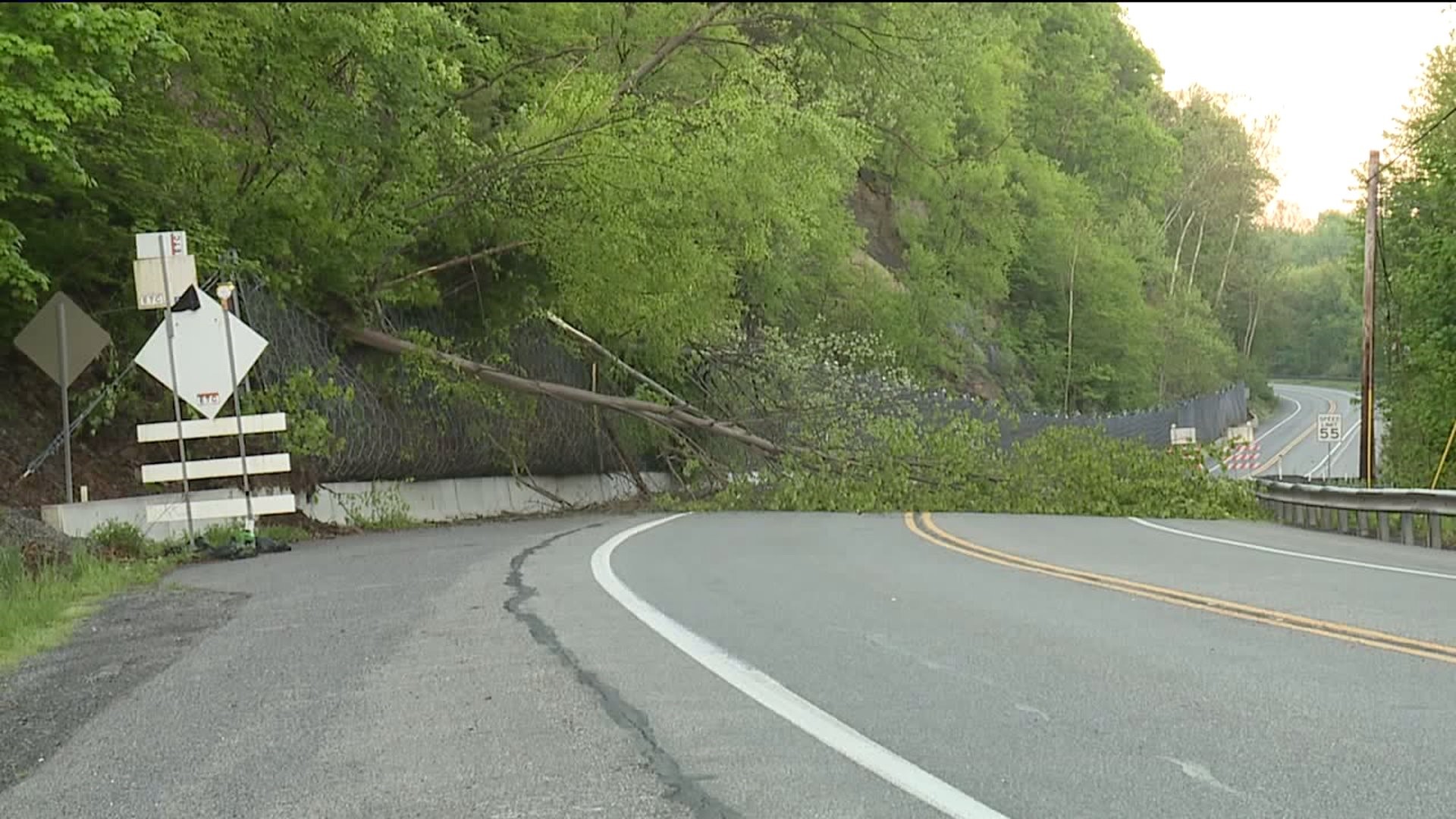 Rock Slide Closes Part of Route 147 in Northumberland County
