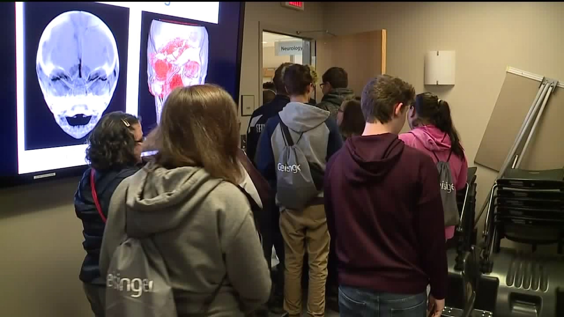 Students Learn About the Medical Field