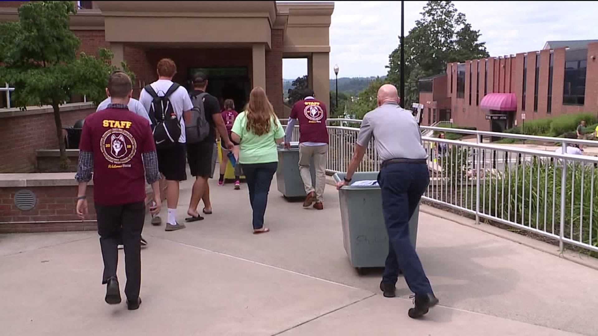Move-in Day for Bloomsburg University Freshmen