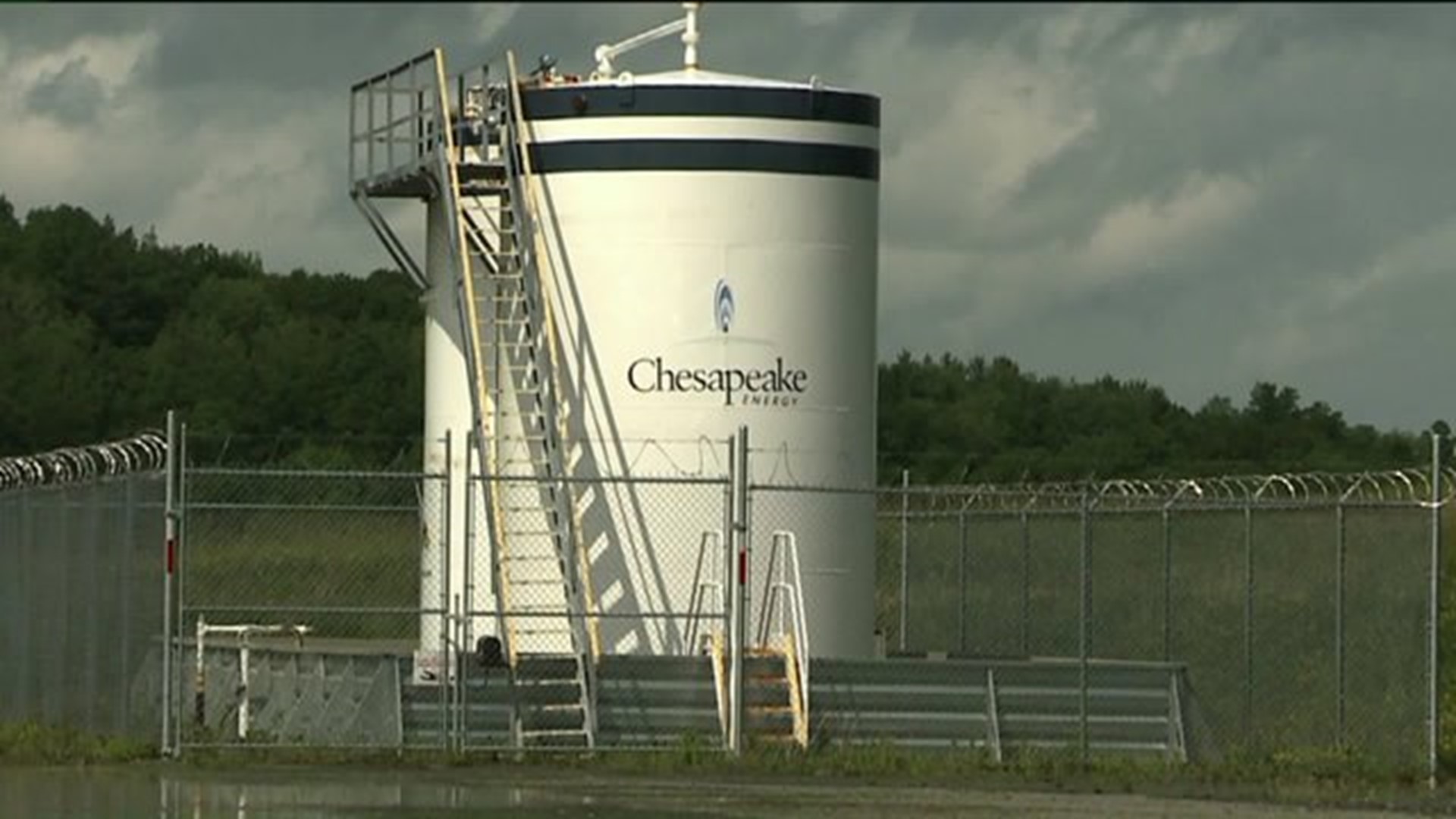AG's Office: Chesapeake Used 'Bait and Switch' on Leaseholders