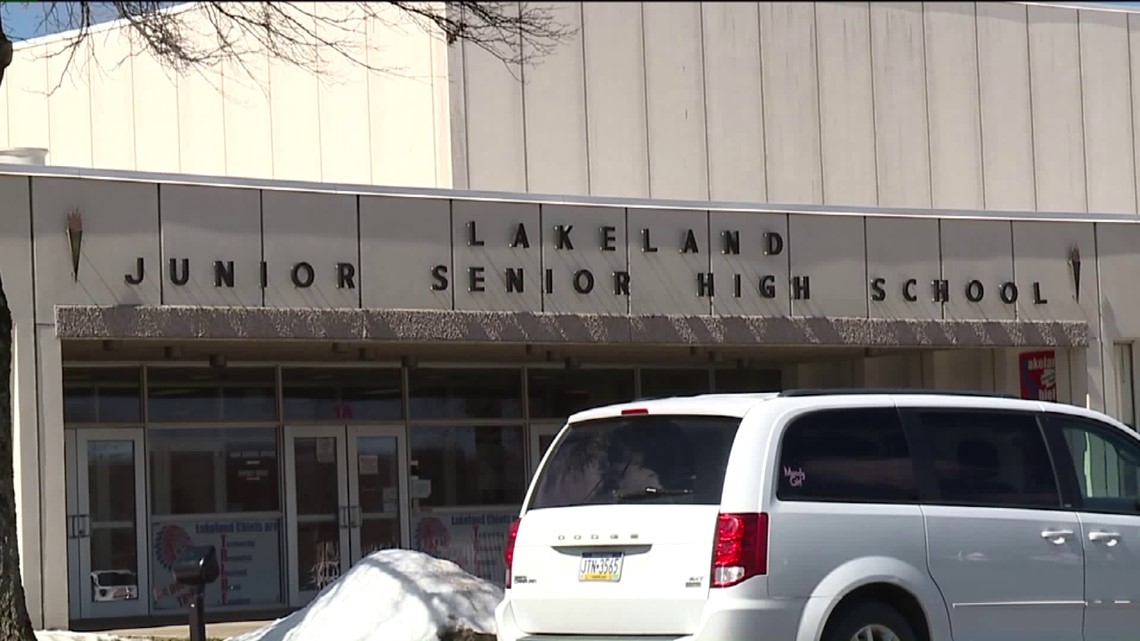 Lakeland School District To Begin Hybrid Learning 