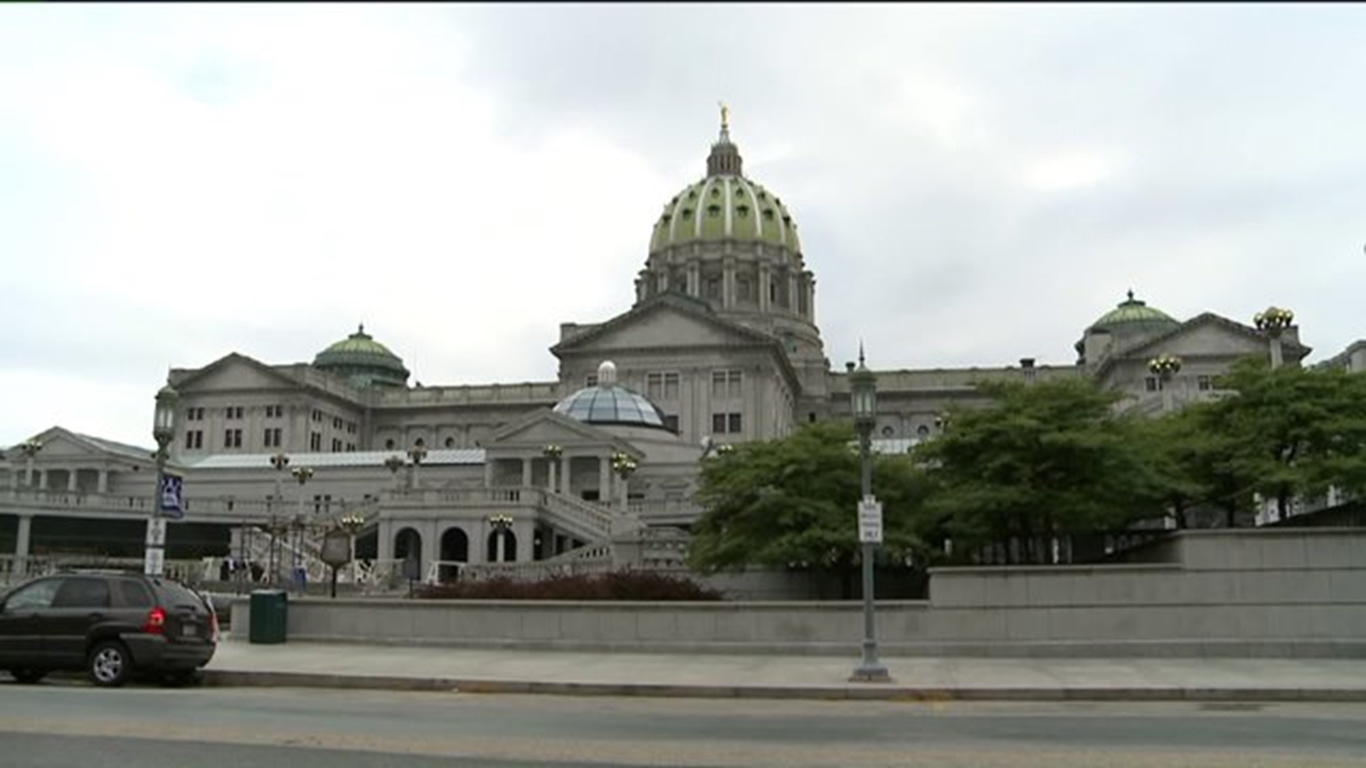 Taxpayers Question New Budget Without Current One