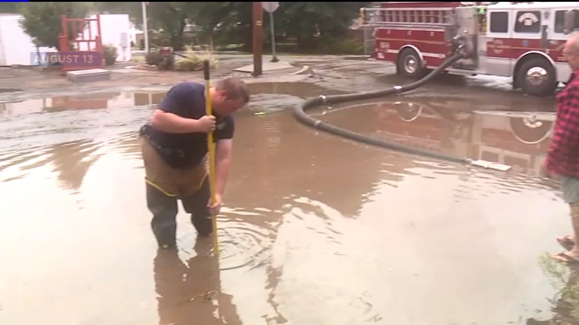 Thanking First Responders for Help During Flooding