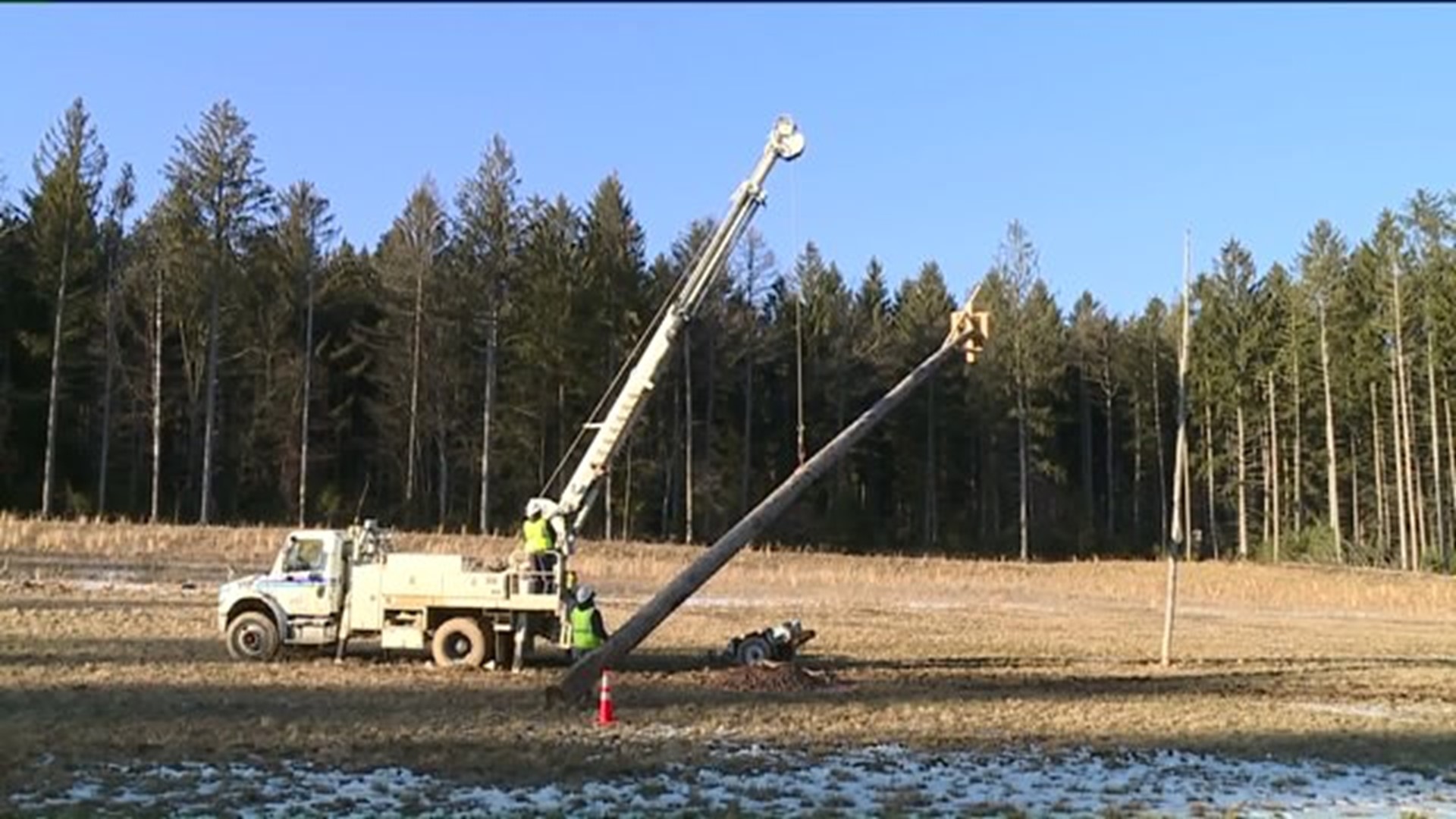 Osprey Nesting Platform Installed in Schuylkill County
