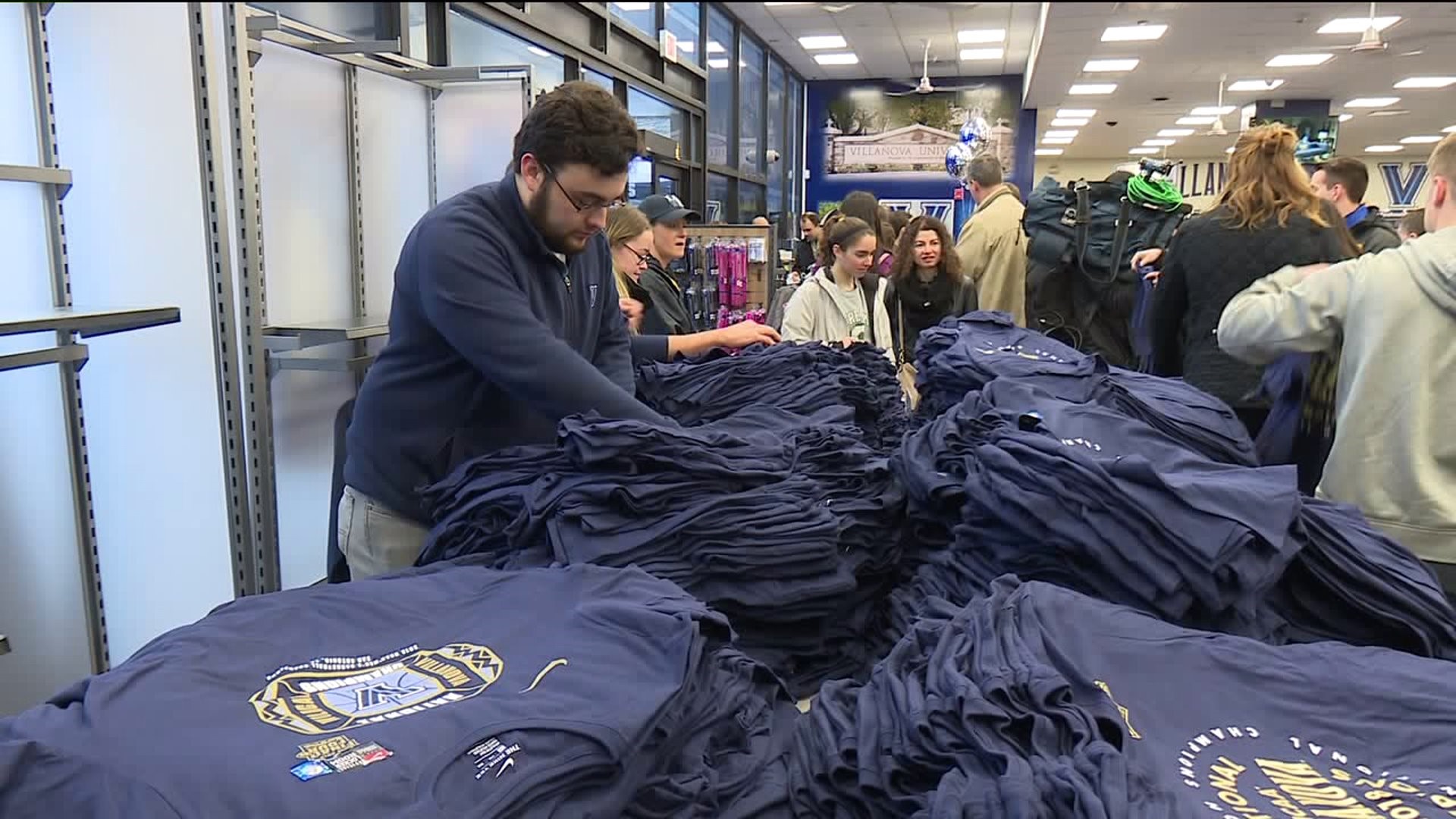 Fans Head to Philly for Villanova Championship Swag
