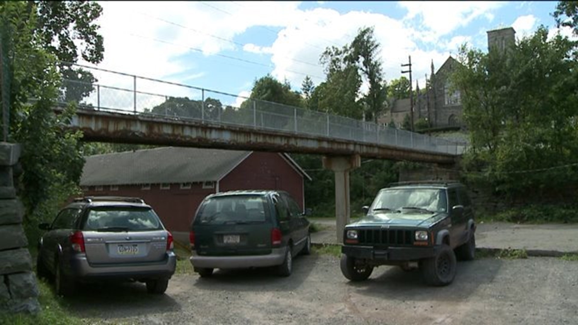 Police Investigate Vehicle Vandalism, Thefts in Honesdale