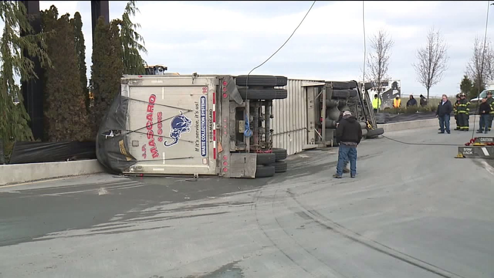 A Smelly Situation Garbage Trailer Overturns in Lackawanna County