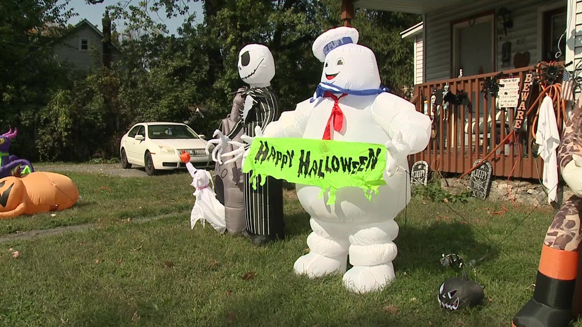 Stroudsburg green lights trickortreating