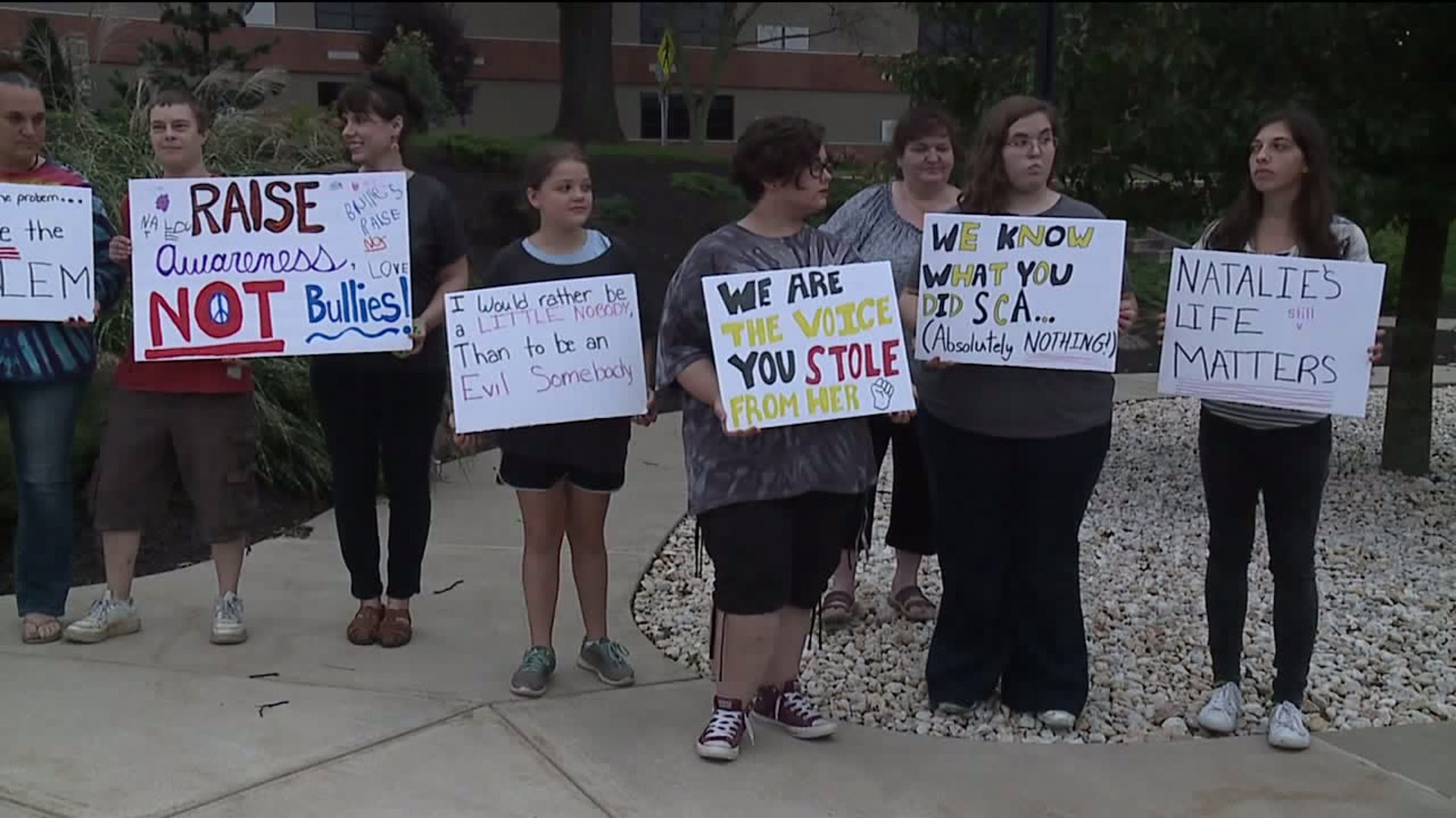 Parents, Students Lash out at School Board After Bullying Possibly Led to Student`s Suicide