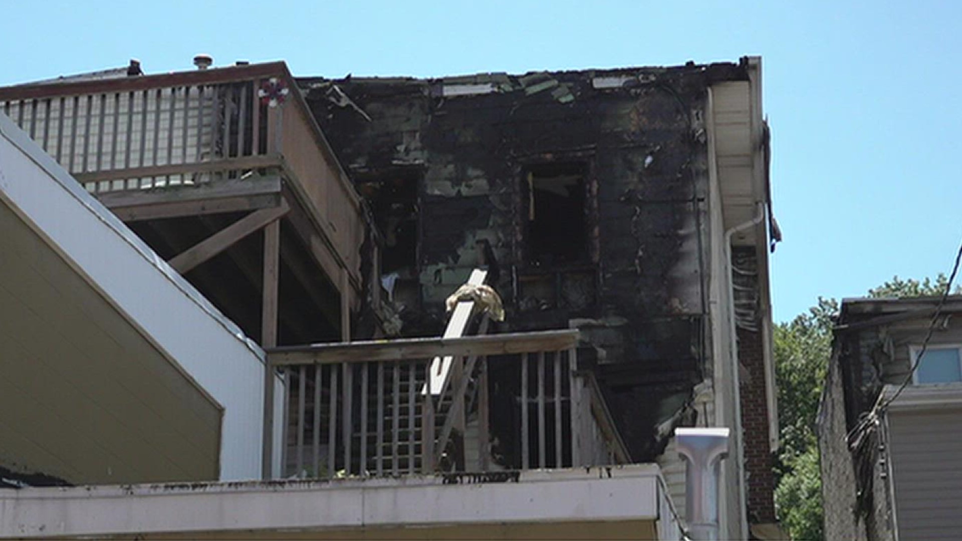 A fire damaged an apartment building early Wednesday morning in Minersville.