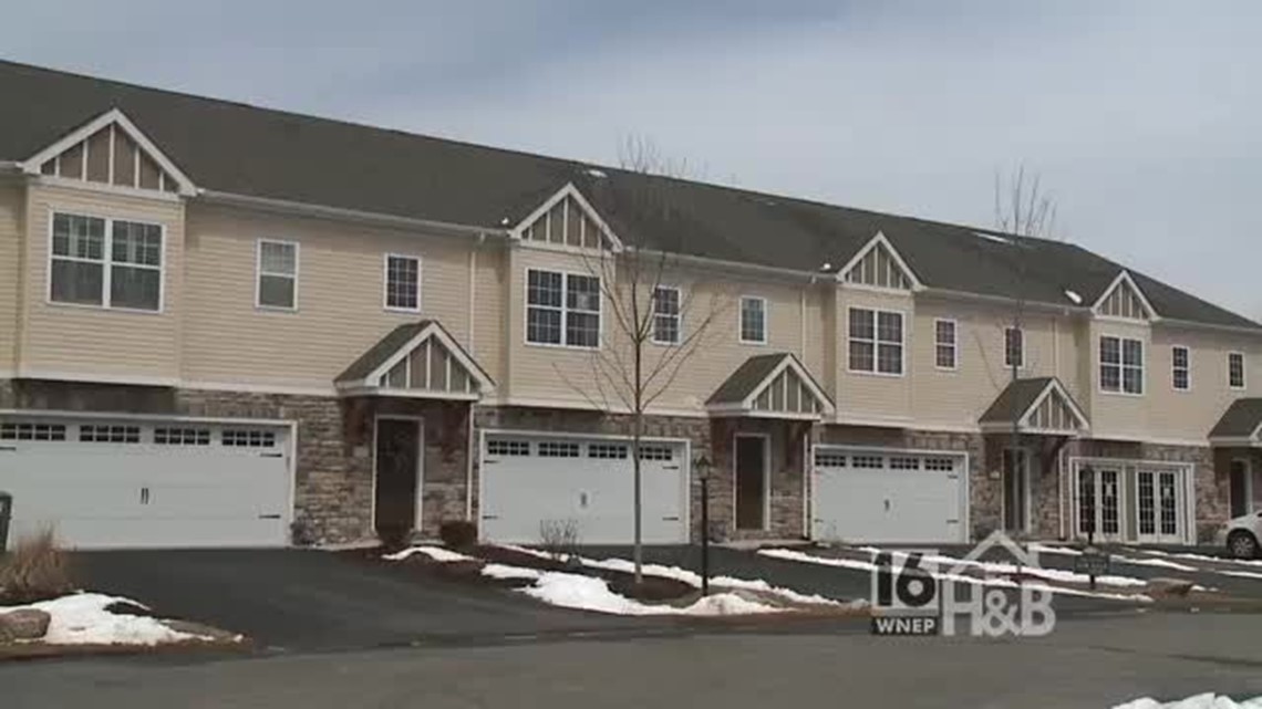 Tour Valley View Town Homes