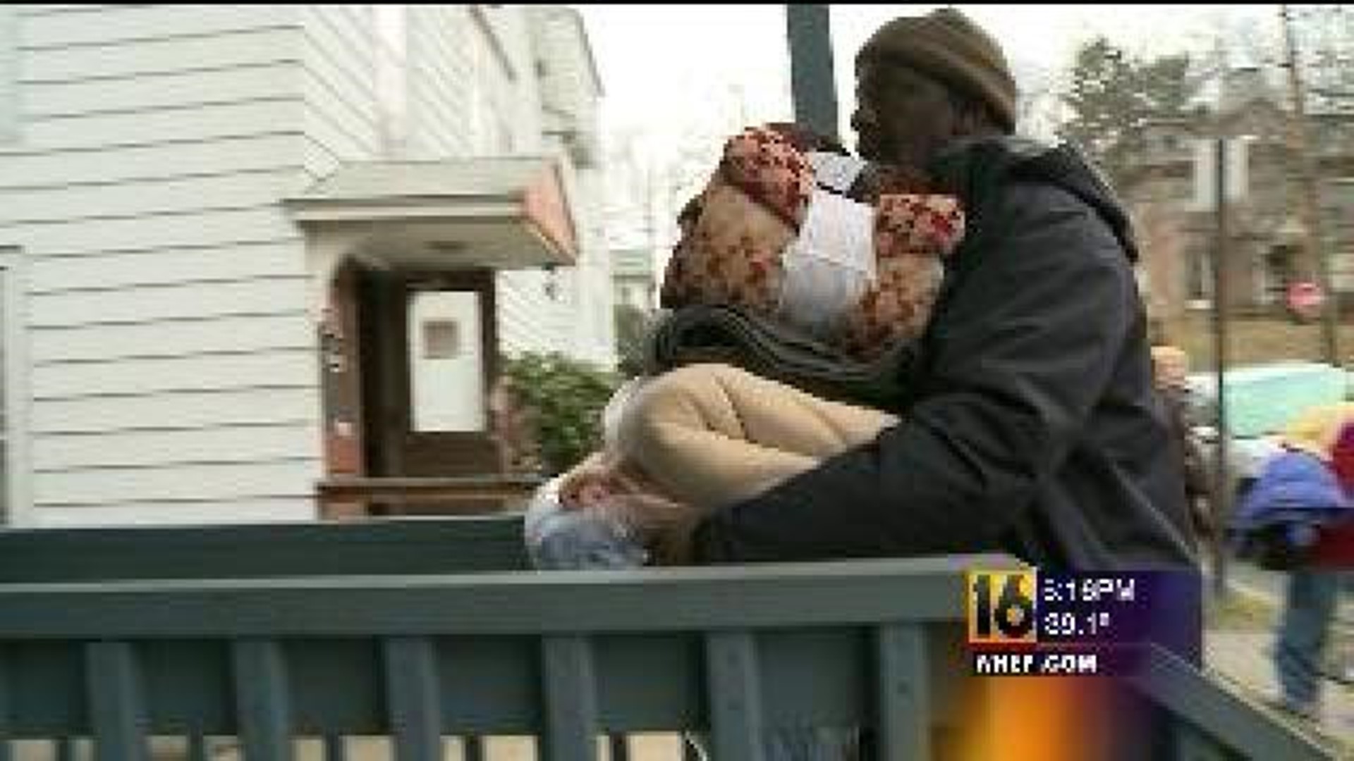 Teen Delivers Warmth Again for Holiday Season