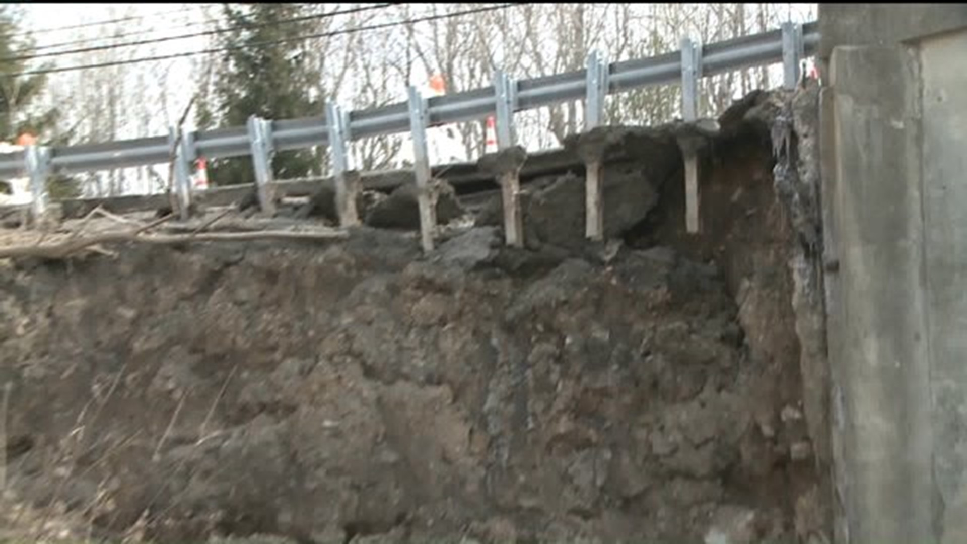 Fallen Wall Leads To Traffic Restrictions